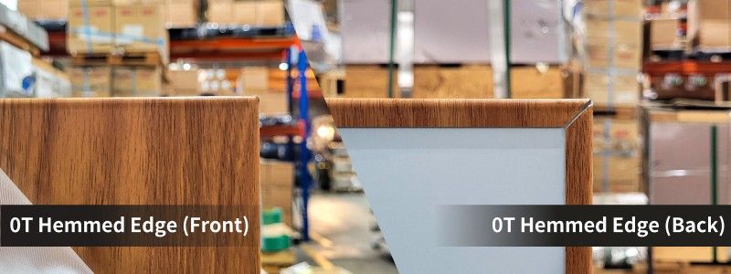 Hoja de metal laminado con textura de madera, borde doblado 0T, primer plano de frente y atrás